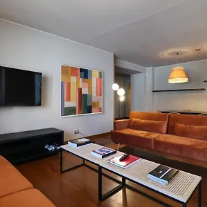 Castello Luxury - In The Heart Of Apartment